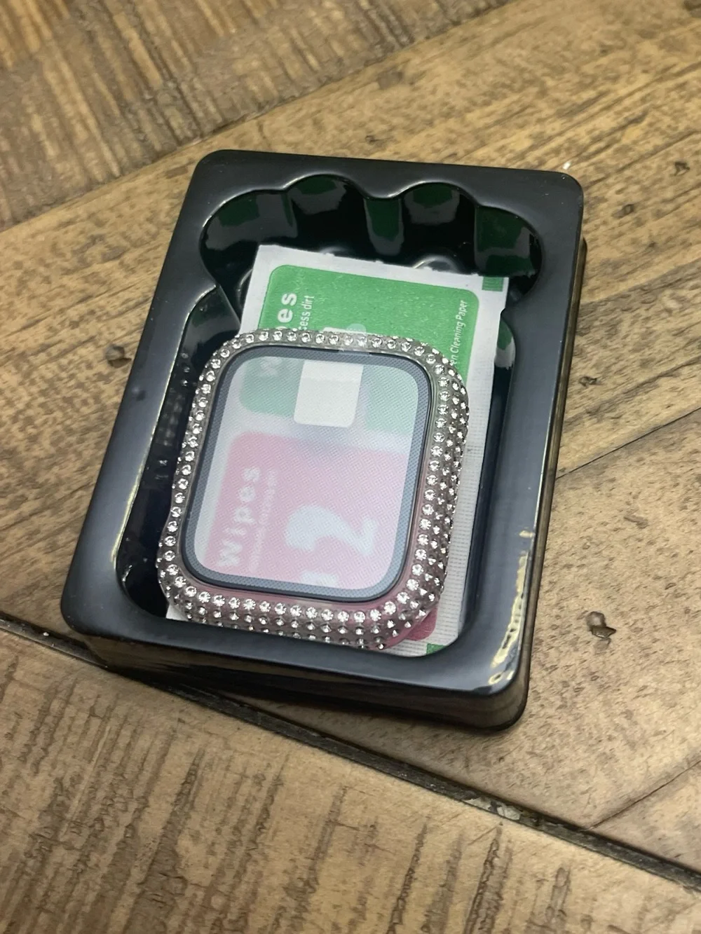 Rhinestone Apple Watch Fashion Case - White/Silver